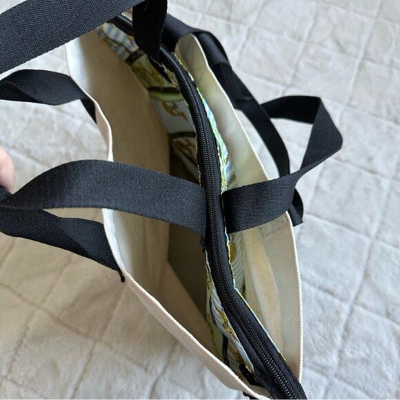 Victoria’s Secret | Limited Edition "2019" 2 in 1 Canvas Cooler Tote Bag - Picture 13 of 15